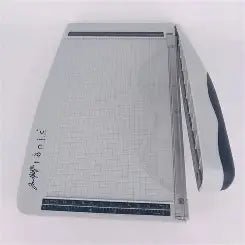 Tonic, Tim Holtz, 8.5 Trimmer Guillotine